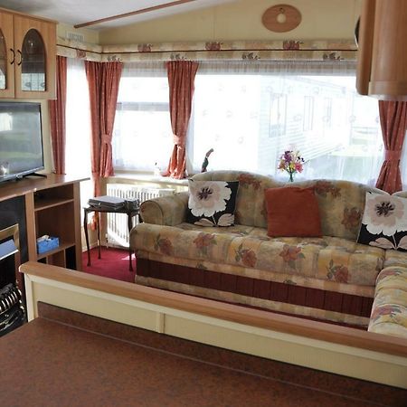 Caravan 8 Berth With Private Fishing Hotell Lincoln Eksteriør bilde