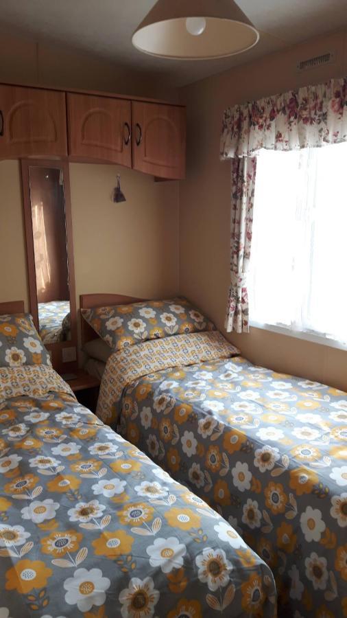 Caravan 8 Berth With Private Fishing Hotell Lincoln Eksteriør bilde